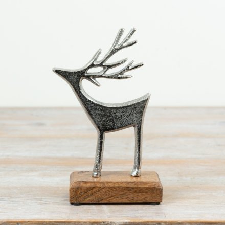 19cm Reindeer Christmas Ornament on Wooden Base