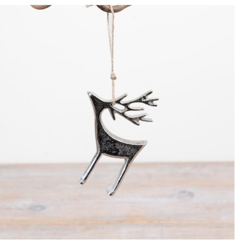 A festive aluminium reindeer decoration complete with a jute hanging string. 