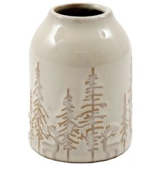 Enhance your space with this stylish vase, ideal for showcasing petite floral arrangements.