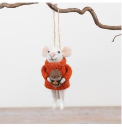 Bring cozy fall vibes to your workspace with the Pumpkin Spice Latte Mouse.