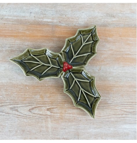 Ceramic holly leaf dish with a three-leaf sculptural shape and intricate vein details.