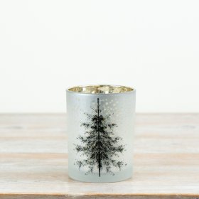 Bring soft, seasonal ambience to your collection with this elegant Christmas tree t-light holder.
