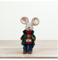 a charming mouse for the festive season 