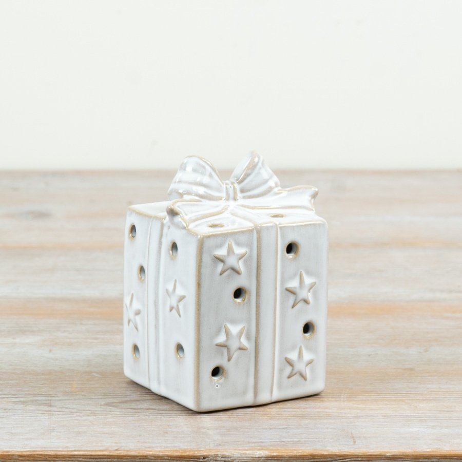 Brighten your festivities with this delightful LED gift box!