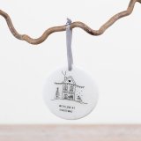 Enhance your festive décor with this stylish and elegant marble hanging ornament.