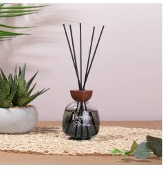 a 180ml scented shangri-la diffuser,