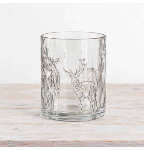 Delicate reindeer design candle holder bringing festive warmth to your living space