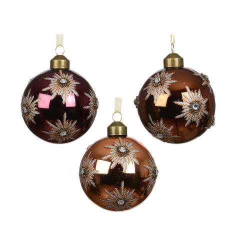 Bring festive shine to your tree with these chic, sparkling baubles.