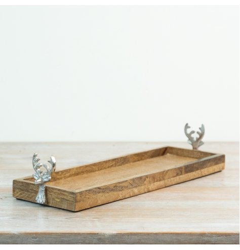 Woodland touch to seasonal décor with this rustic wooden tray featuring elegant aluminium stag head handles