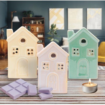 Create a cozy ambiance with the House Melt Oil Burner set