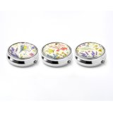 A beautifully designed pill box featuring the delicate Wings & Wildflowers artwork by Jan Pashley. 