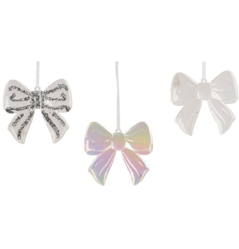 Delightful bauble featuring a cute bow design.