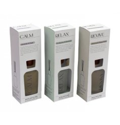 Enjoy calm vibes with our 200ml Clear Glass Reed Diffuser.