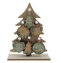 Delightful wooden decorations capturing the essence of the forest to brighten your festivities