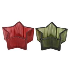 Delightful red and green star-shaped tealight holders for a festive touch