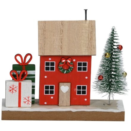 Decorative House with Tree and Gifts, 14cm