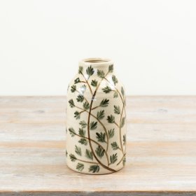 Elegant tall vase featuring a beautiful leaf pattern.