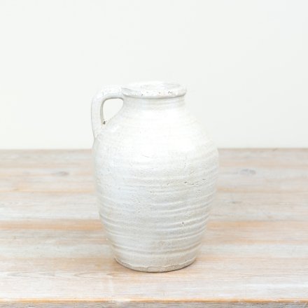 Elegant textured jug vase perfect for you favourite blooms 