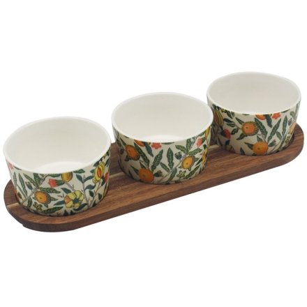 Enjoy a healthy treat with our elegant Fruits Snack Bowls Wooden Tray