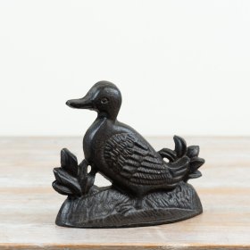 Charming duck design to gently hold your doors open or closed