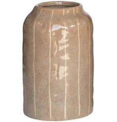 a smooth lined vase perfect for all fresh flowers 