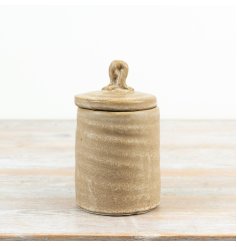 a smooth design storage pot 