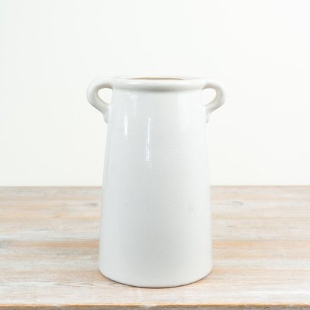 a charming high gloss vase perfect for flower arrangements 