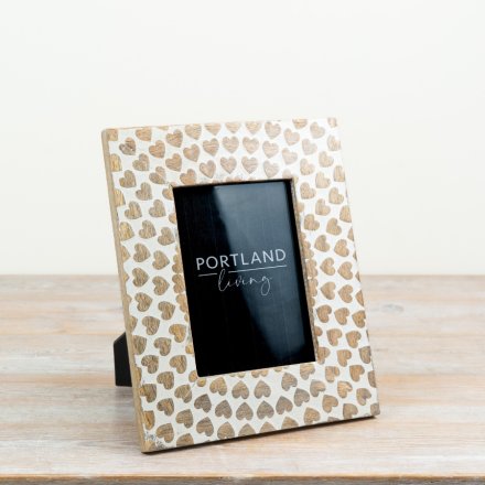 29cm Wooden Heart Photo Frame, 5x7"