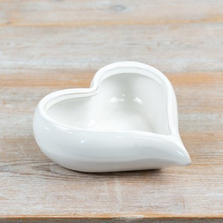elegant white heart trinket bowl perfect for jewellery and small treats