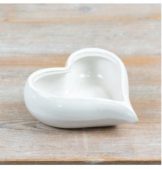 elegant white heart trinket bowl perfect for jewellery and small treats