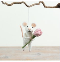 Add a charming springtime sparkle to your home with this delightful mouse ornament