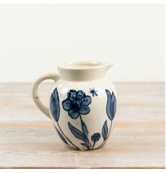 an elegant farmhouse centrepiece that shines alone or with blooms