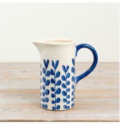 a delightful Nordic-inspired jug featuring a leaf motif