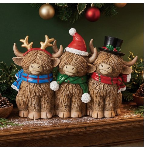 A delightful ornament capturing the charm of Highland cows for festive decoration
