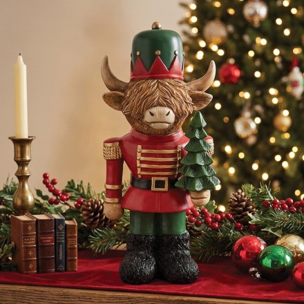 Highland Cow Nut Cracker, 16cm