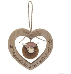 charming wooden heart plaque featuring a delightful Highland Cow and heartfelt friends message
