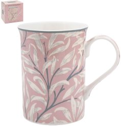Delight in every sip with this intricately designed Willow Bough mug