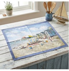 Introduce a tranquil seaside atmosphere to your kitchen with this refined sand beach tea towel