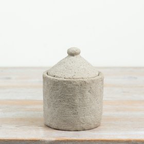 An appealing storage container with a matching lid