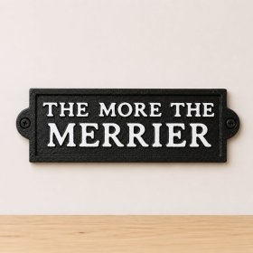 Infuse your garden with rustic charm using this delightful cast iron plaque