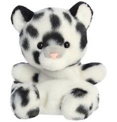 a small fluffy leopard palm pal 