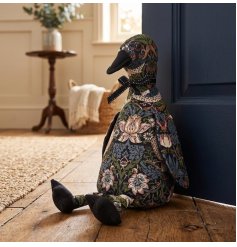 Bring quaint charm and timeless British style to your home with this elegant William Morris fabric duck