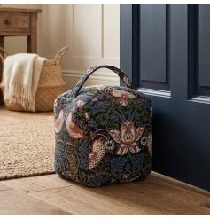 This elegantly shaped cube doorstop is the ultimate marriage of heritage style