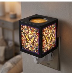 Bring a splash of colourful elegance and gentle light into your room with this charming butterfly lamp
