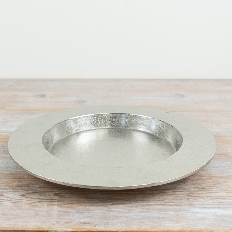 Elevate your table setting with our shimmering Metallic Silver Charger Plate