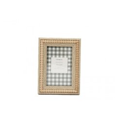 Showcase your treasured memories in timeless style