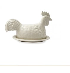 Bring cosy countryside charm to your kitchen with this charming chicken butter dish