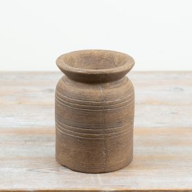 An earthy accent to bring warmth and character to your home