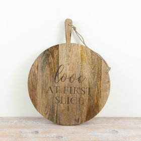a delightful round mango wood paddle perfect for serving pizza