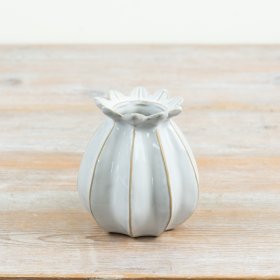 a clean crisp poppy vase 